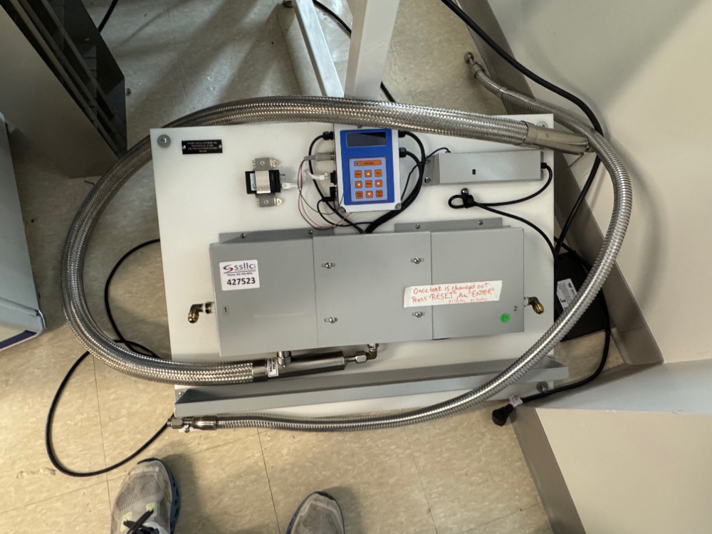 Image of Custom LN2 Tank Switcher System